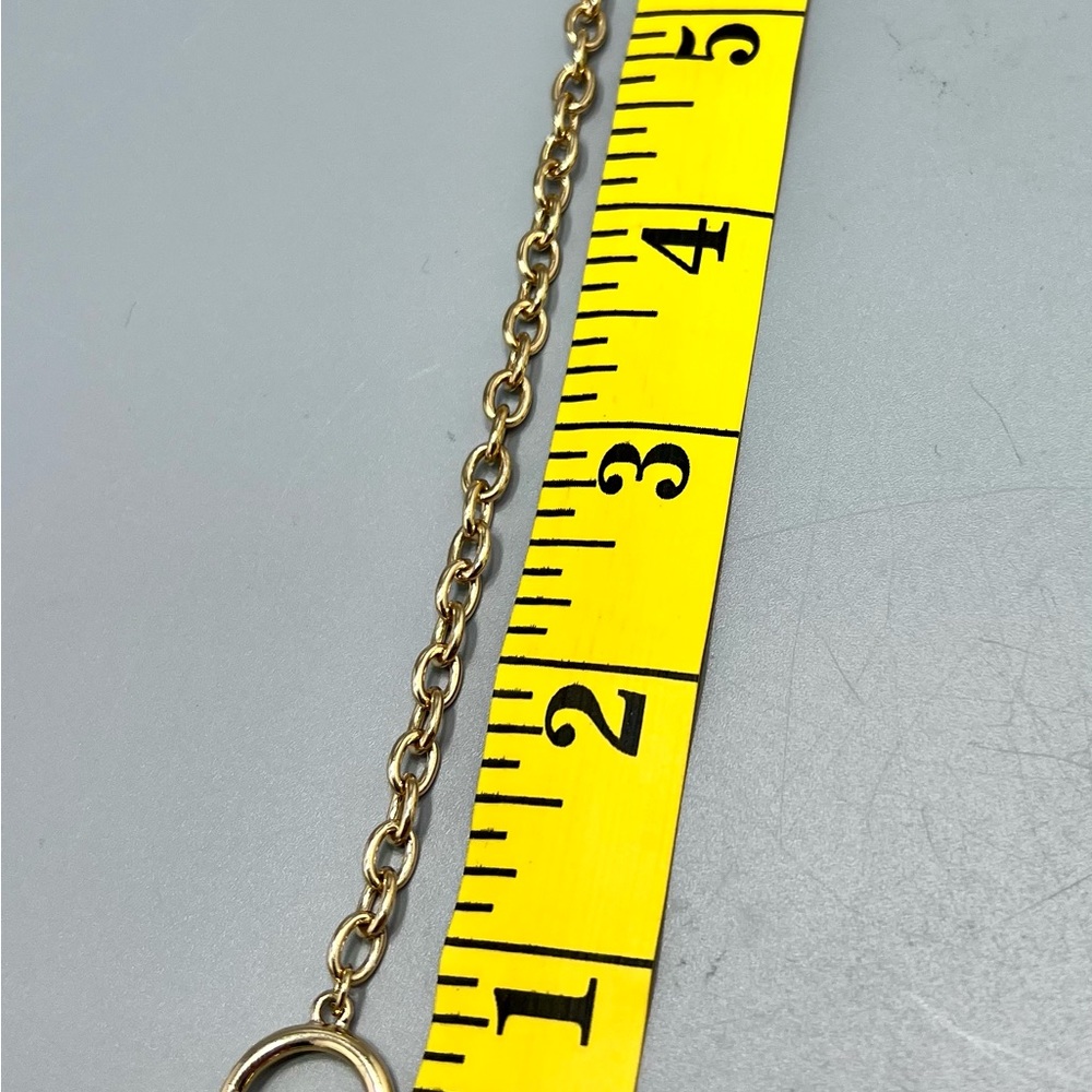 Women’s Gold Color Toggle Heart Drop Bracelet - Picture 4 of 4